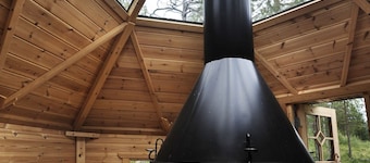 Hotelli Korpikartano