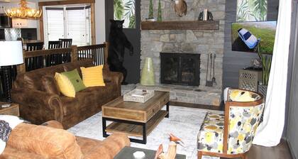 2 BR in Chetola Resort w/ all resort amenities, walk to Main St Blowing Rock