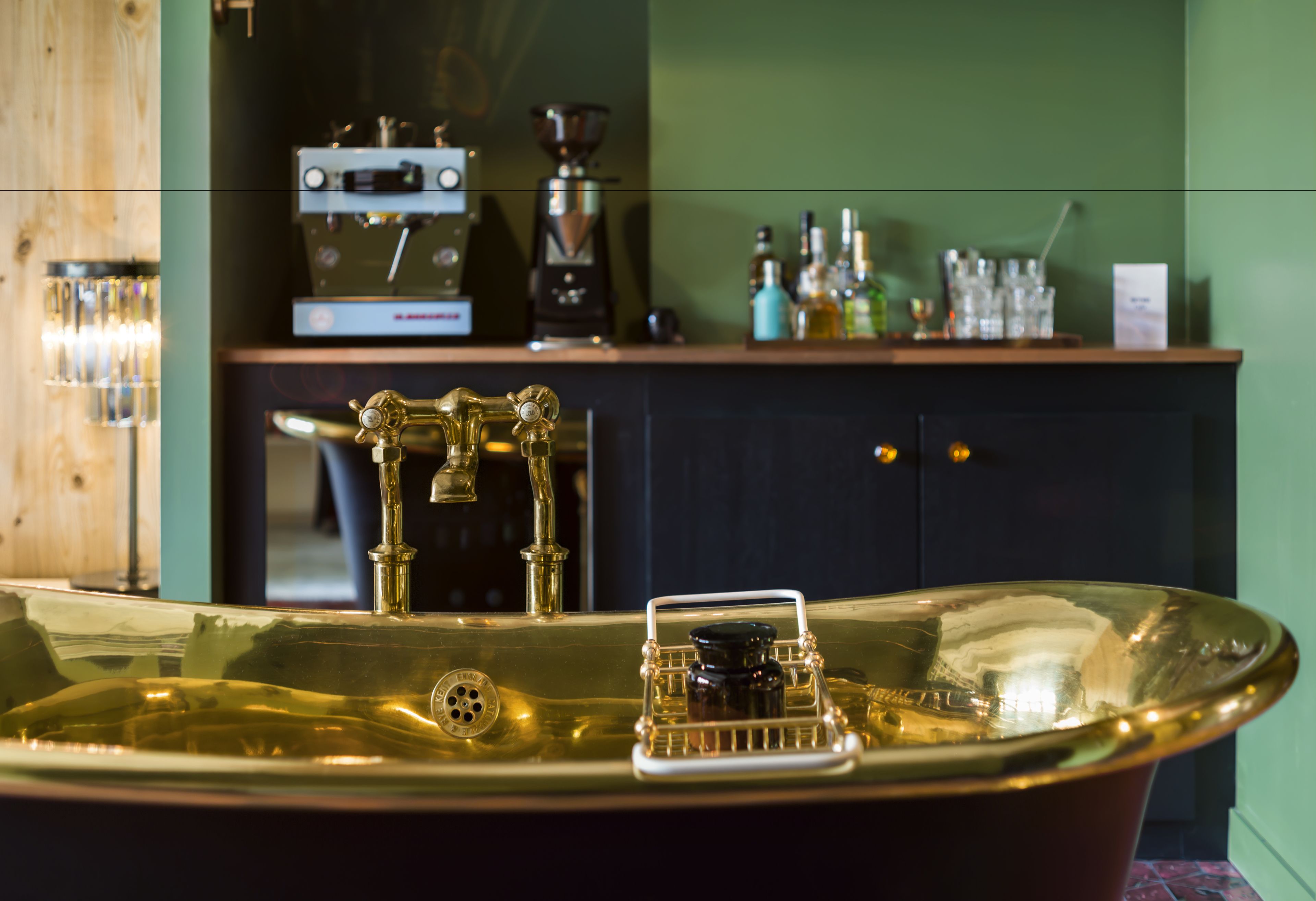 signature room (aviator) | minibar, in-room safe, desk, free cots/infant beds