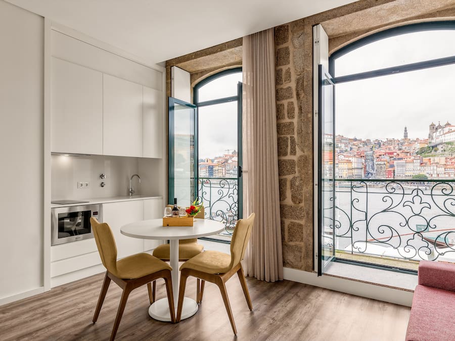 Apartment, 1 Bedroom, River View | Private kitchenette | Fridge, microwave, stovetop, espresso maker