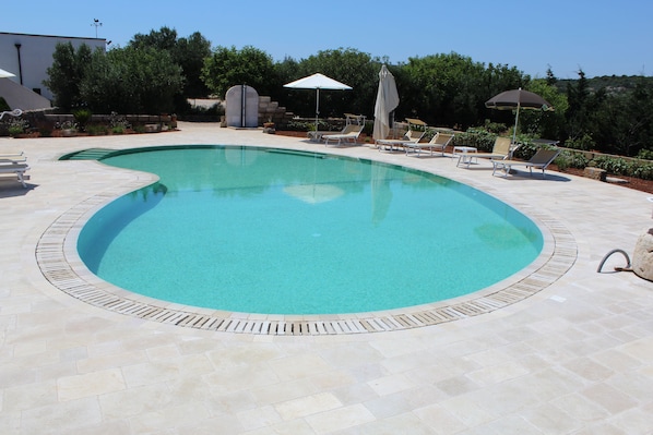 Seasonal outdoor pool