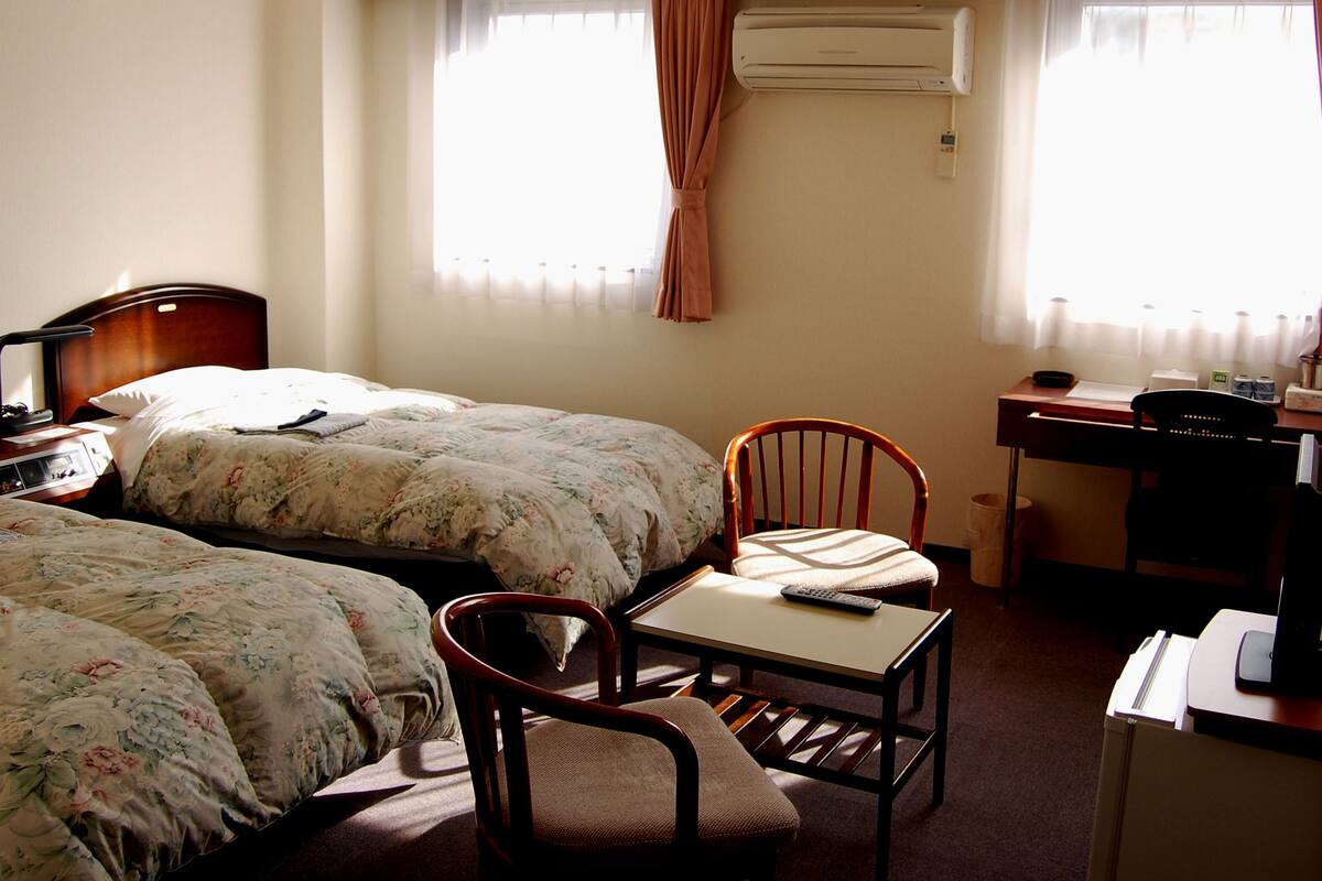 Kamar Twin, Boleh Merokok | Wi-Fi gratis