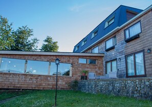 Fachada de la propiedad