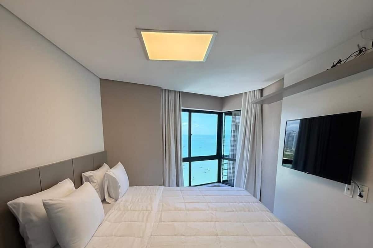 Presidential Suite, Sea Facing | Minibar, in-room safe, desk, laptop workspace
