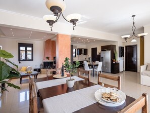 Living area - Villa Fanouris (Chania)