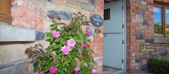 The Tack Room 10061