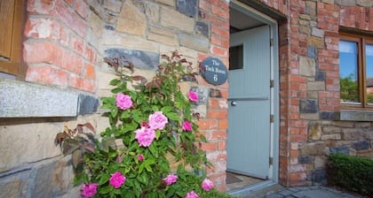 The Tack Room 10061