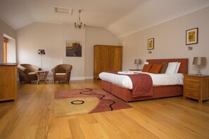 Rollaway beds, free WiFi