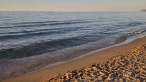Unclassified image, 2 of 17, button - Hotel Vitamin Sea and Sun (Hersonissos)