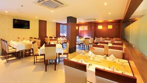 Restaurant - JK Residency Kelakam (Iritty)