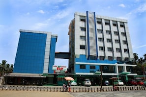 Mặt tiền nơi lưu trú