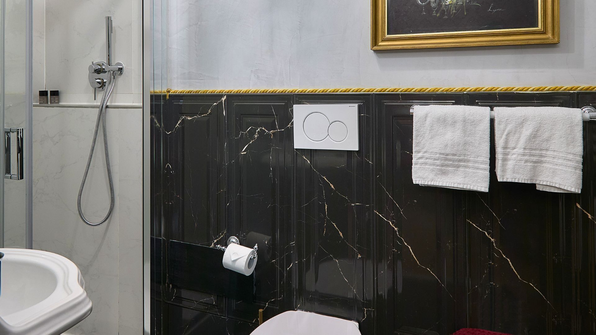 superior double room | bathroom | shower, free toiletries, hair dryer, bathrobes