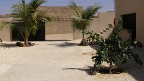 Unclassified image, 4 of 30, button - Auberge Keur Mame (Mbour)