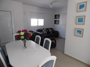 Villa, 4 Bedrooms, Private Pool | Living area