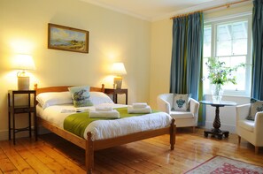 5 habitaciones y wifi gratis