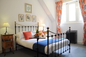 3 habitaciones, cunas gratuitas y camas plegables/adicionales