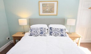 2 Schlafzimmer, kostenlose Babybetten, Zustellbetten, kostenloses WLAN