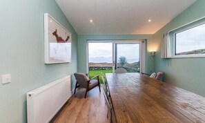 In-room dining - Balerominmhor (Isle of Colonsay)