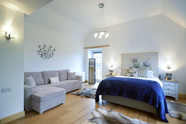 2 bedrooms, bed sheets - Mountain View Lodge 375948 (Kingussie)