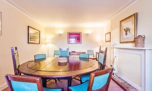 In-room dining - Machrins (Isle of Colonsay)