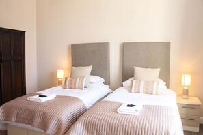 6 habitaciones y ropa de cama 