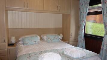 2 Schlafzimmer, Bügeleisen/Bügelbrett, kostenloses WLAN