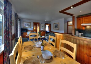 Essbereich im Zimmer