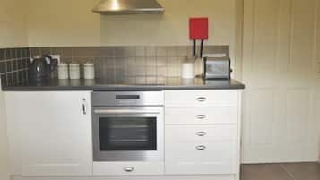 Microwave, dishwasher