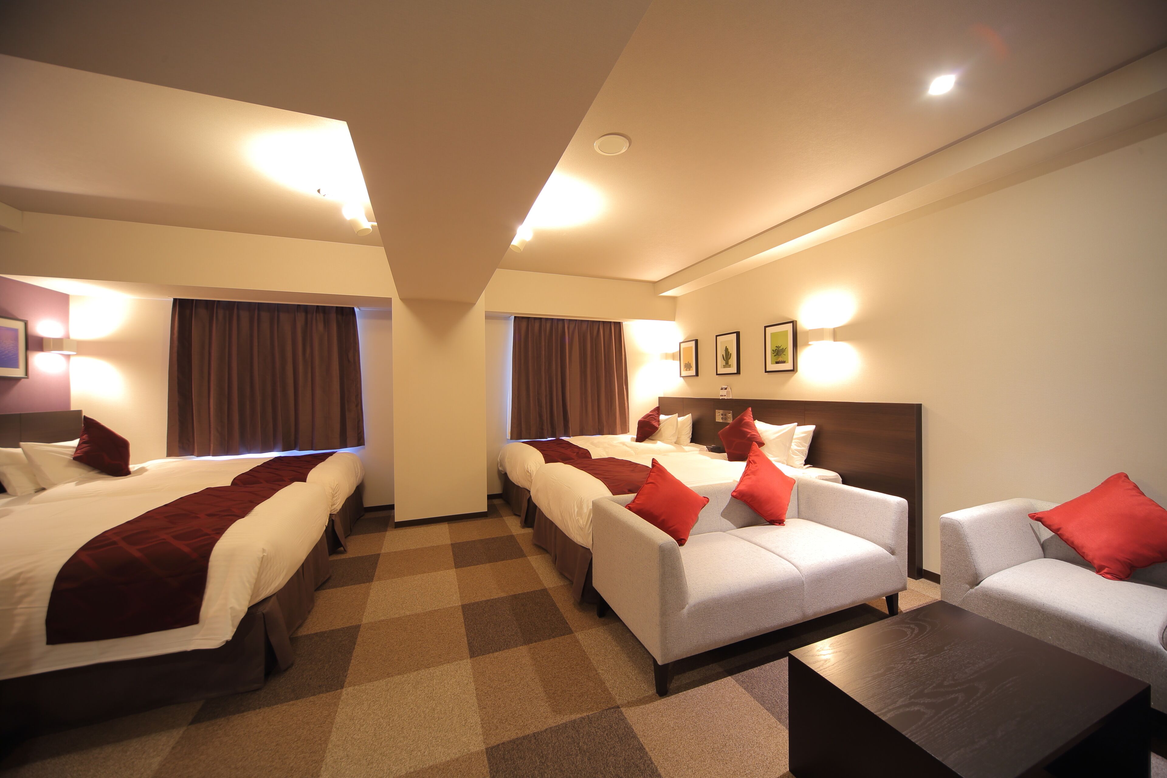 executive room, multiple beds, non smoking | 1 bedroom, premium bedding, in-room safe, iron/ironing board