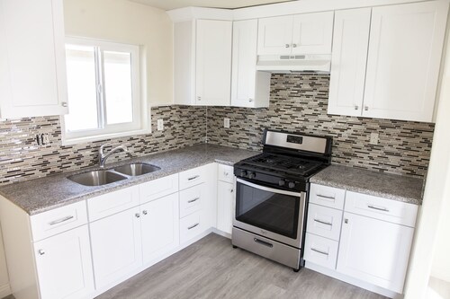 Los Angeles Extended Stay Hostel