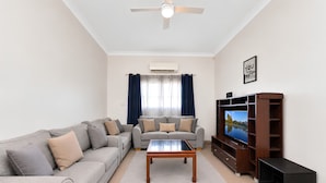House, 3 Bedrooms | Living area | Flat-screen TV, Netflix, DVD player