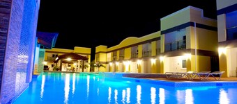 Pearl Aruba Condos