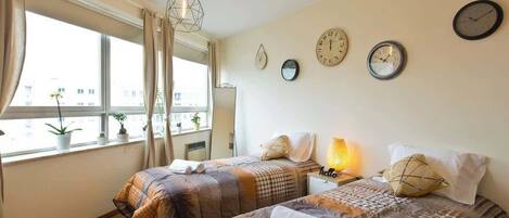 1 chambre, fer et planche à repasser, Wi-Fi, draps fournis