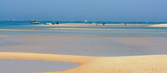 Renovated accommodation near the beach