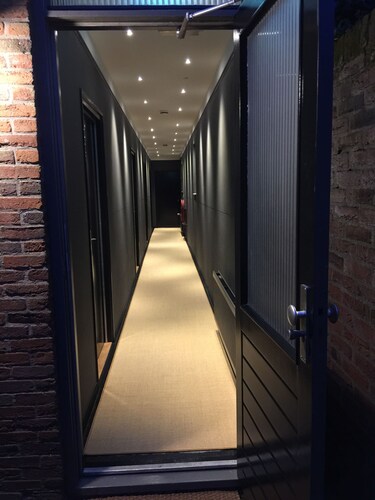 Boutique Apartments Bergen "Green" mit sonniger privater Terrasse, Innenhof