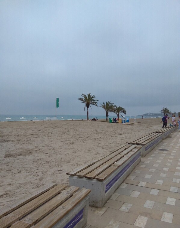 Vlak bij het strand