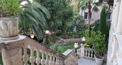 Villa dans le centre de Palma avec piscine et jardin