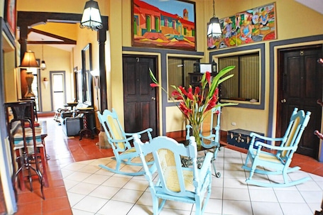 Interior. Hotel Los Balcones De Chinandega