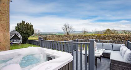 Hot tub, spa-like garden, log burner