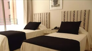 Unclassified image, 3 of 76, button - Luna Suite Apartments (Santiago)