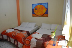 Classic Double Room, 2 Double Beds, Non Smoking - Hostal del Pacifico (Chinandega)