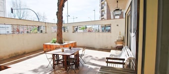 La casa del Pi · House in the city, next to Barcelona and beach