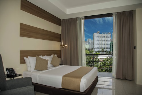 Eastland Hotel and Residences