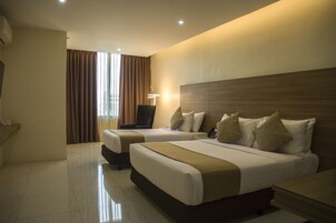 In-room safe, desk, blackout drapes, soundproofing