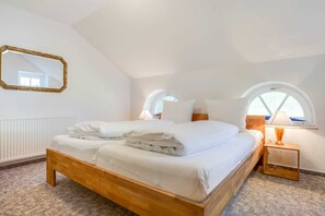 2 makuuhuonetta, Wi-Fi, vuodevaatteet