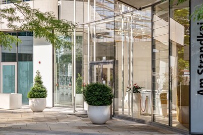 Marco Polo Tower, Hafencity, pure luxury, air conditioning, harbor view,