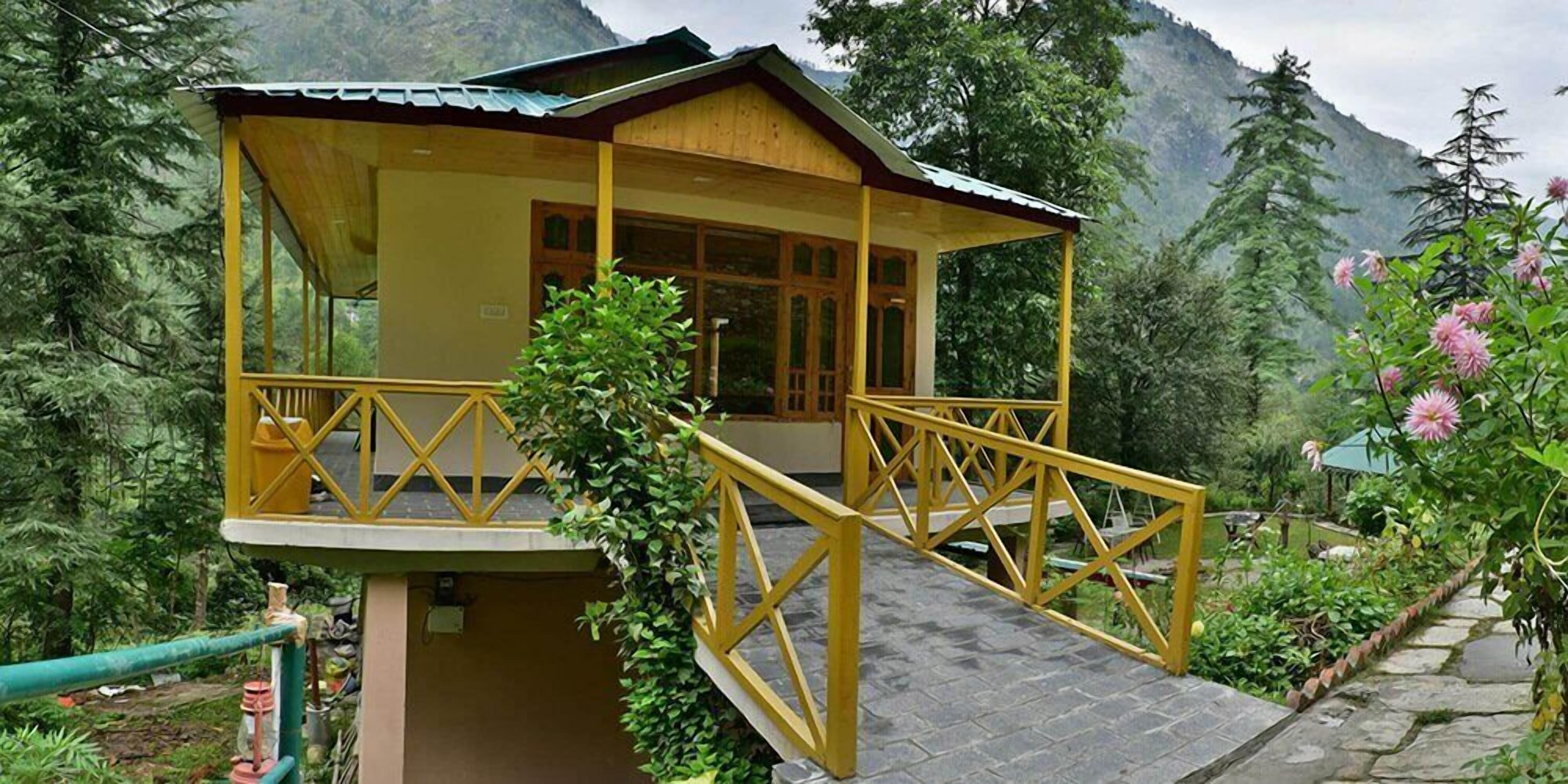 Cottage, 2 Bedrooms | Free WiFi, bed sheets