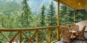 Cottage, 2 Bedrooms | Free WiFi, bed sheets