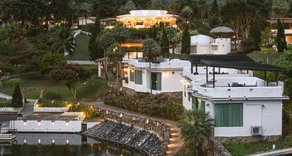 Swiss Valley Hip Resort