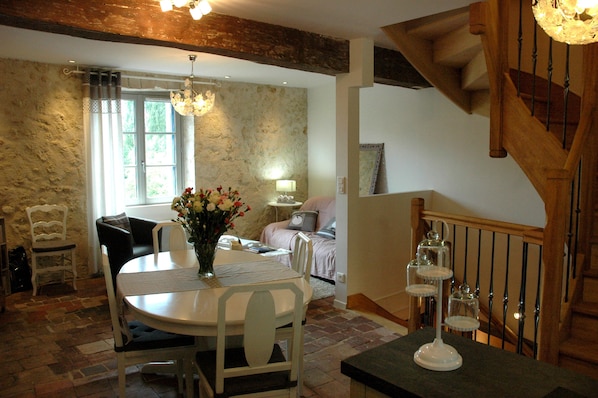 Interior - 3 bedroom 3 bathroom town house in the heart of the Loire castles (Amboise)